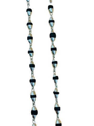 Real Silver Cap Tulsi Mala (Black Tulsi Beads) Real Silver Cap Tulsi Mala (Black Tulsi Beads)