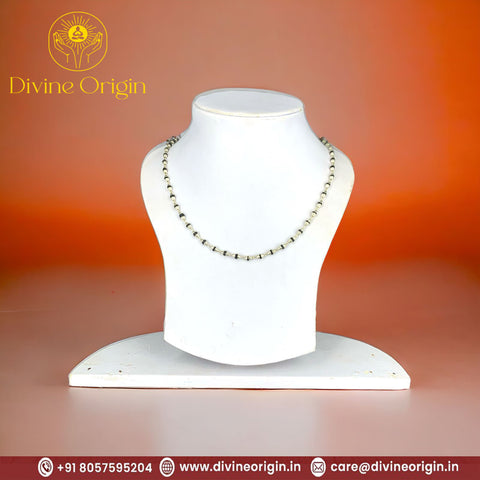 Real Silver Cap Tulsi Mala (Black Tulsi Beads) Real Silver Cap Tulsi Mala (Black Tulsi Beads)