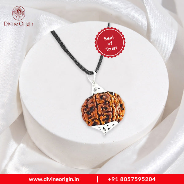 10 Mukhi Rudraksha Pendant